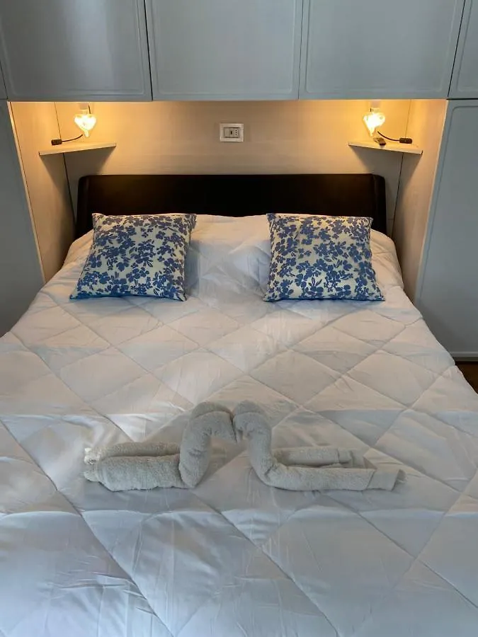 Poggi 18 Apartments 1 Florence Guest house