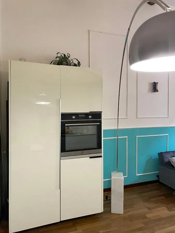 Poggi 18 Apartments 1 Florence 0*,